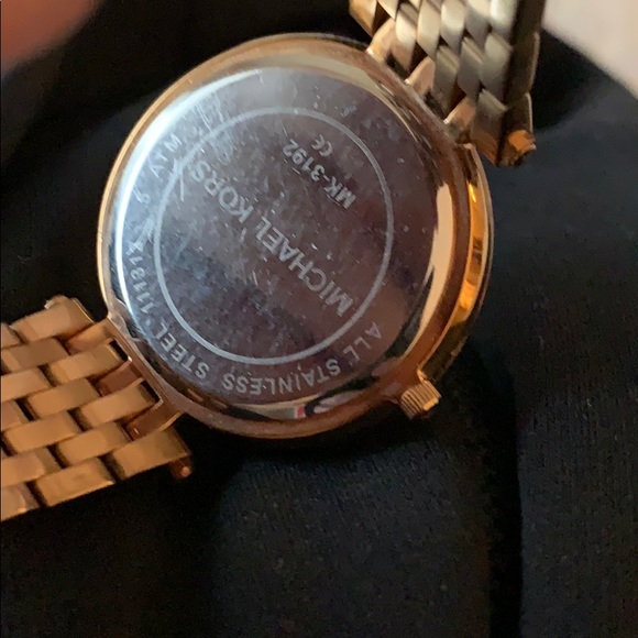Women’s Michael Kors Watch - Picture 3 of 4